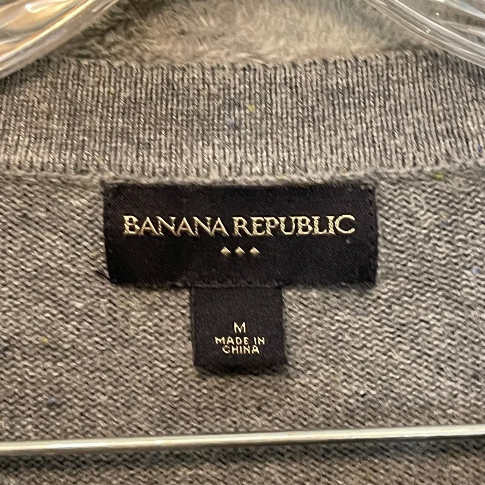 Banana Republic Men Classic Preppy Cotton Blend Speckled Henley Sweater M Gray
